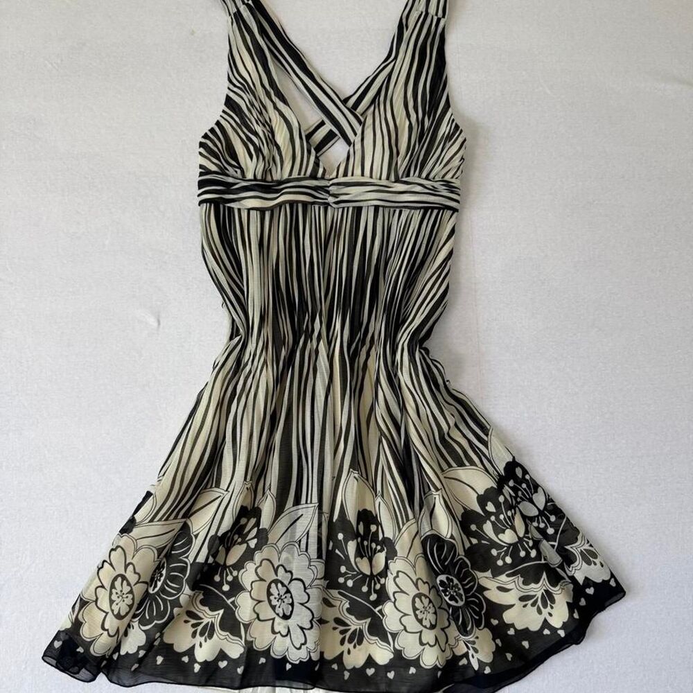 Alice and Olivia 2000s Striped Floral Cocktail Mini Dress